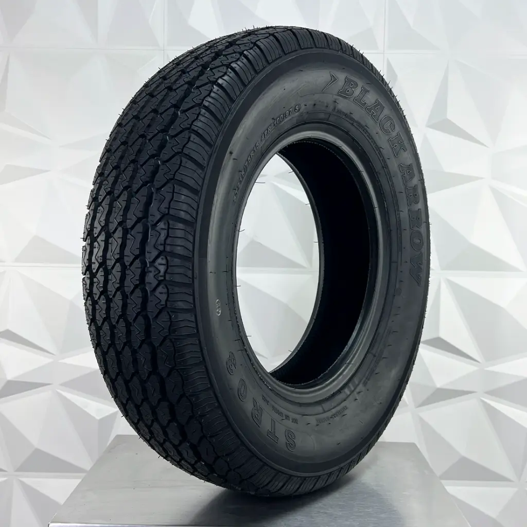 LLANTA BLACKARROW 215/75R15 STR03 100/97S